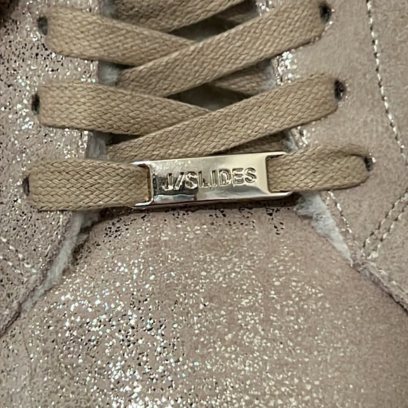 NWOT J/SLIDES Ninka Gold Metallic Waterproof Sneaker - Picture 9 of 12